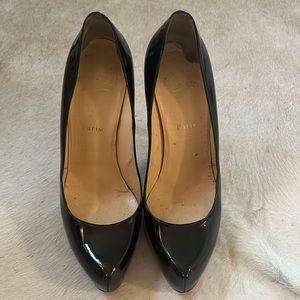 Black patent leather Christian Louboutin double platforms. size 41.